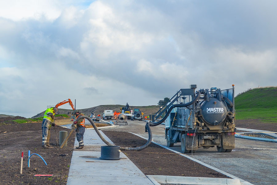 Action-Shot-Of-Master-Hydro-Vacuum-Excavator-New-Zealand