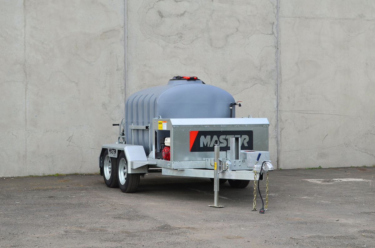 AquaMaster 2000