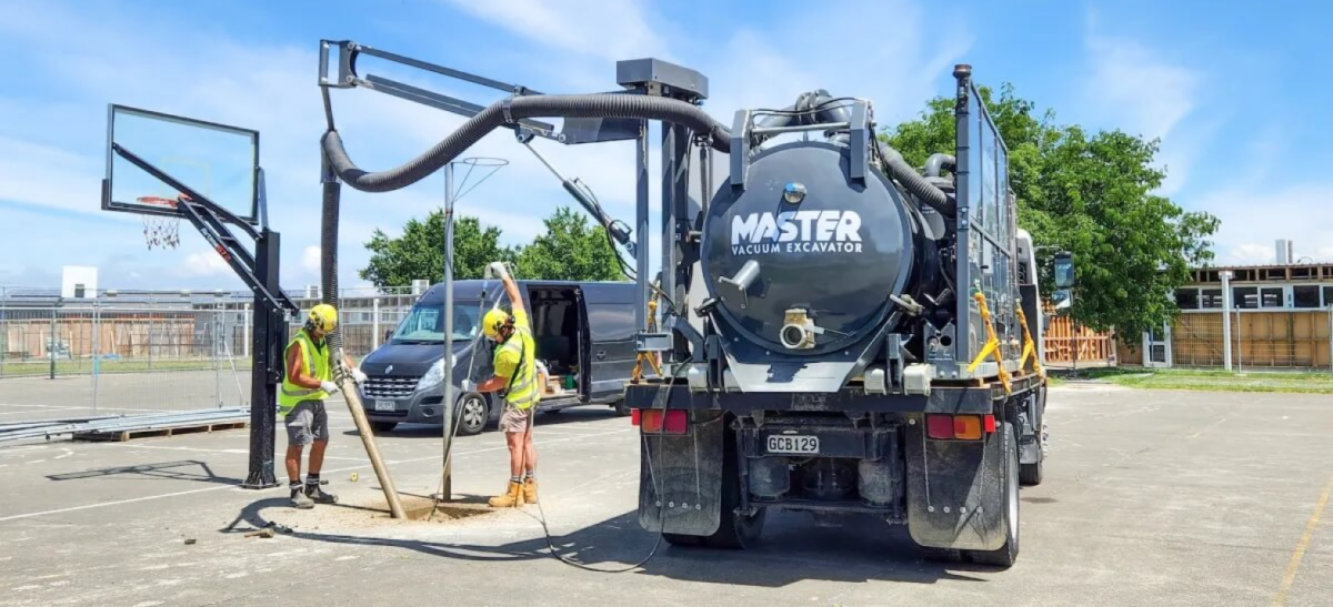 When Should You Use a Hydro Vacuum Excavator?