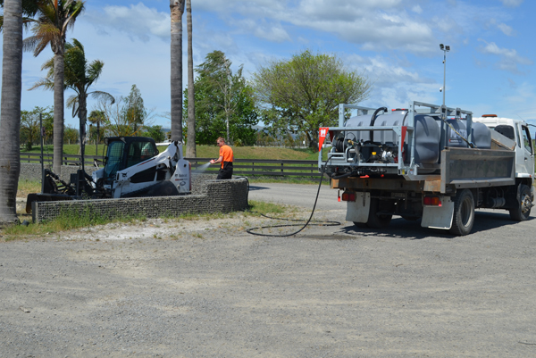 Master-Hydro-Vacuum-Excavator-In-Action-New-Zealand