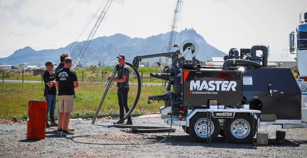 THE BEST OF BOTH WORLDS